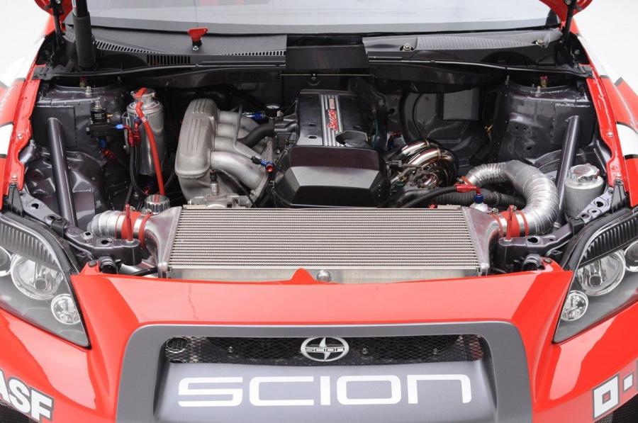 Моторный отсек Scion tC Formula Drift by R*SR 2008 года  (фото 24 из 33)